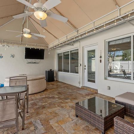 Chic Fort Lauderdale House With Private Pool Eksteriør bilde